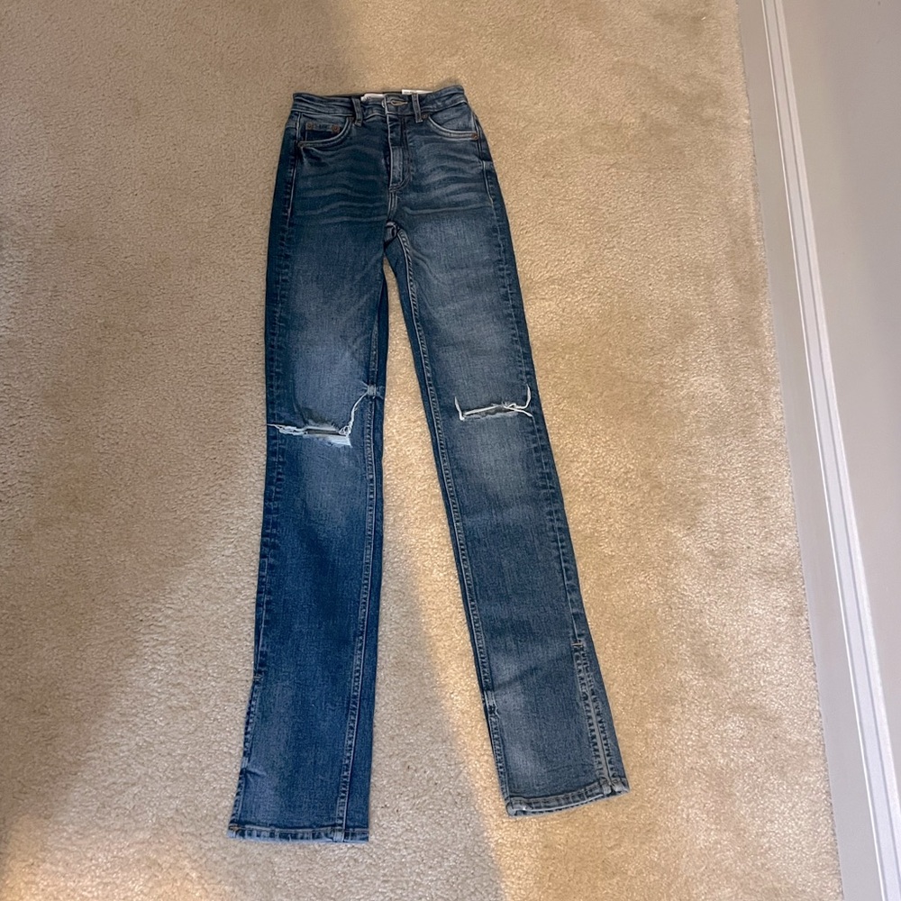 Zara Hi Rise Full Length Split Skinny Jeans. Size 0. Stretch. New!